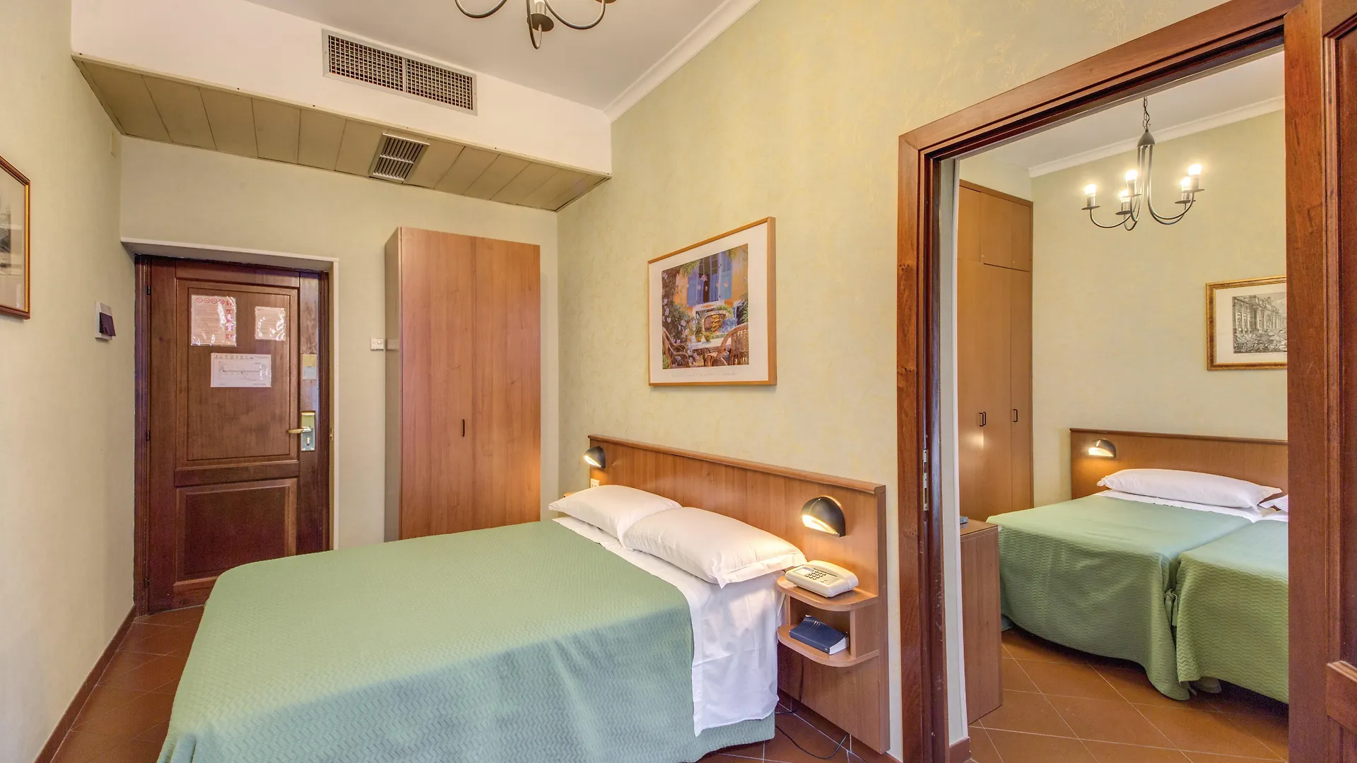 Hotel Corona Rome