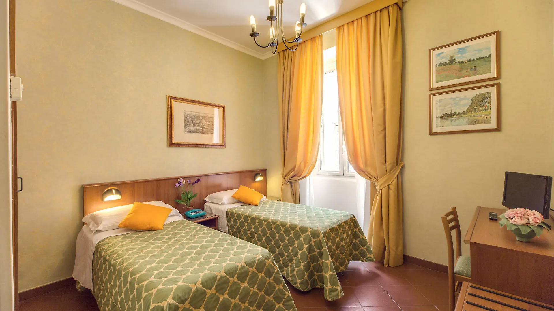 Hotel Corona Rome