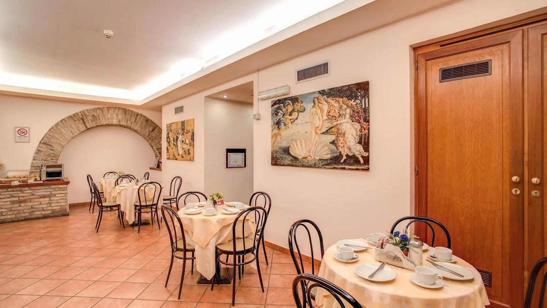 Hotel Corona Rome